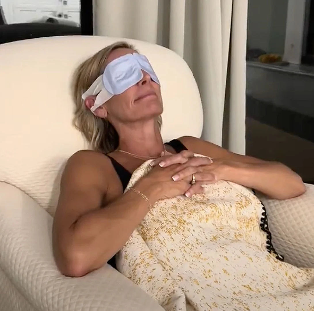 Gllowen™ Self-Heating Eye Mask